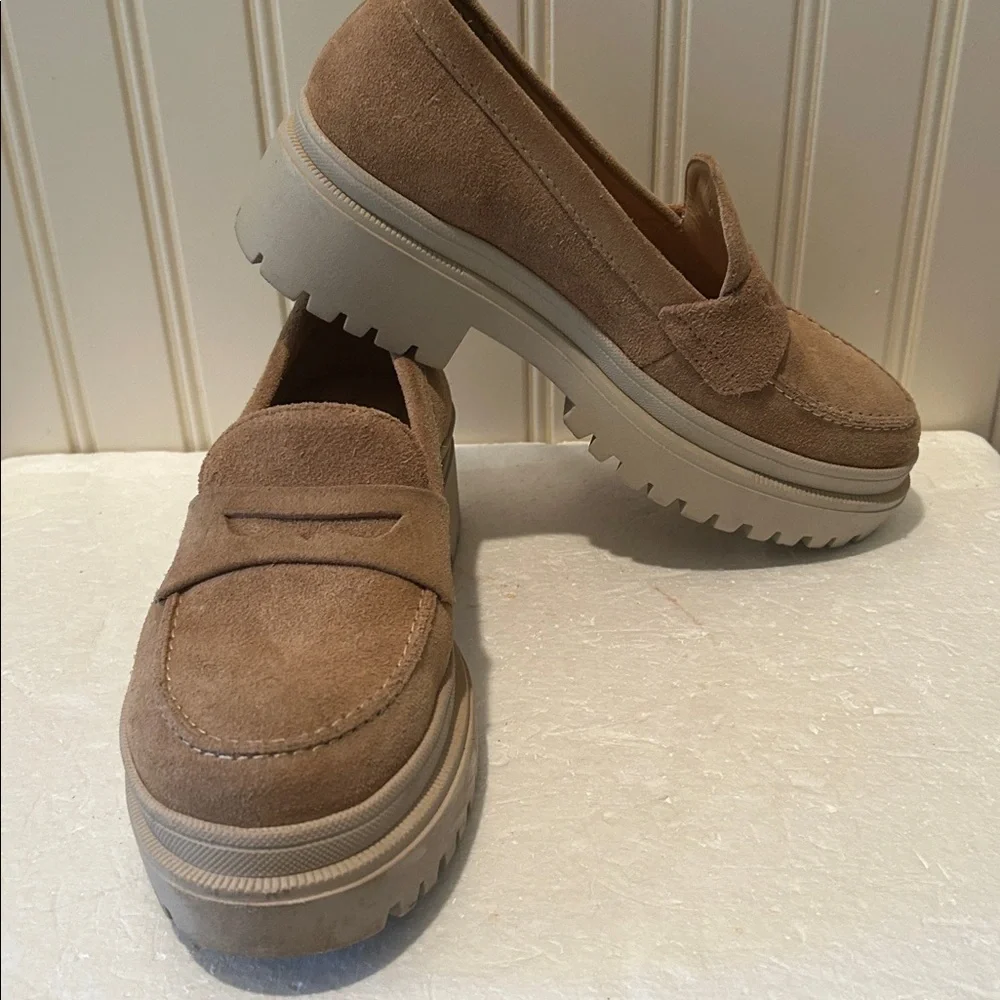 Patina chunky dental platform Tan Suede Loafers cushion leather insoles size 7